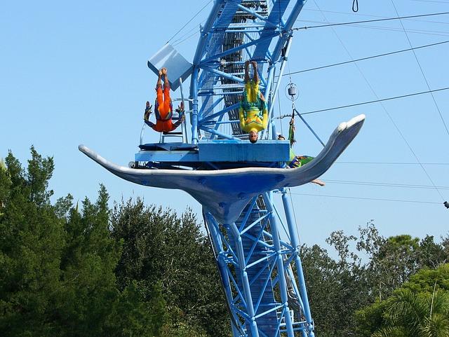 Tissot Seastar 1000 Chronograph vs Powermatic 80: Which Dive Watch Reigns Supreme? 6 Dive Performance: Evaluating Water Resistance and Functionality