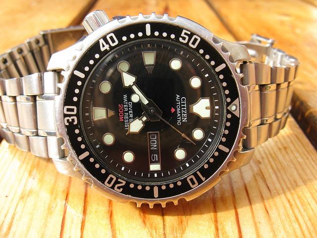 Introduction: Exploring the Benefits of⁢ Automatic Dive Watches
