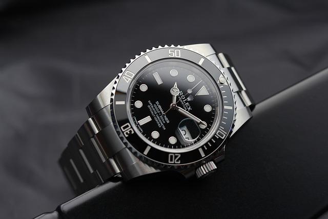 How to Clean My Rolex Submariner? Maintenance Guide 7 Quick Fixes for Everyday Cleaning of Your Rolex Submariner