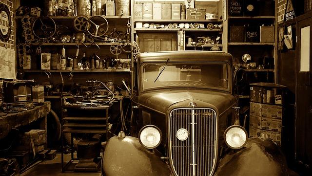 Comparing The Mechanic to Other Action Thrillers in the Genre