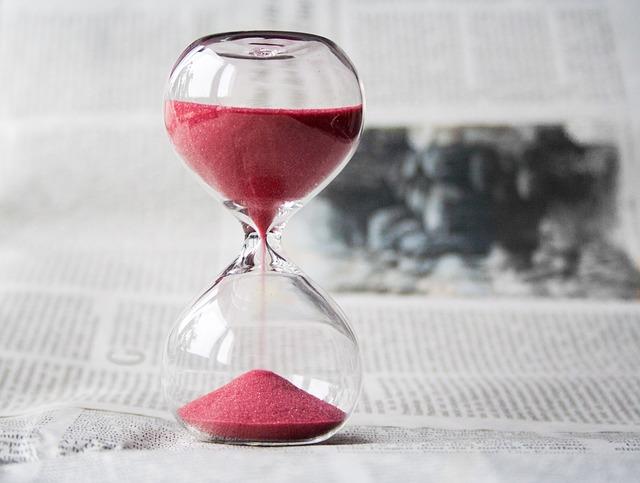 Timing Is​ Everything: Establishing a‌ Routine for Winding Your Watch