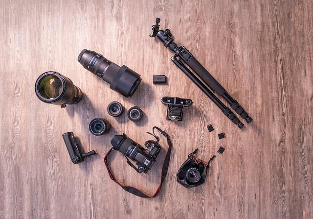 Battery Life: Comparing Smartwatch and Mechanical Watch Durability