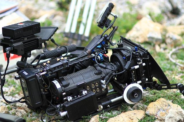 Cinematography and Visual Effects: A Spectacular Showdown